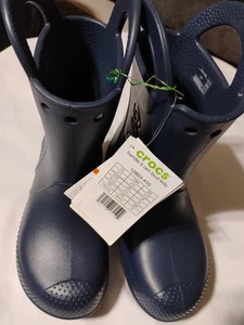 Neu Crocs Regenstiefel Handle it Kinder Größe C13 dunkelblau zum Überziehen - Bild 1 von 5