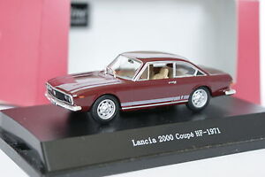 Starline 1/43 - Lancia 2000 Coupe HF 1971 Rouge