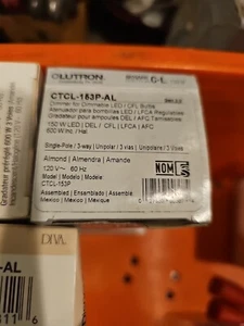 Interruptor de pared atenuador de contorno Lutron Skylark - CTCL-153P AL - Imagen 1 de 2