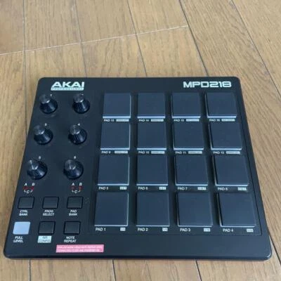 AKAI Professional MPD218 MIDI Controller MPC 16 Pads Sound Software USB Powered - Image 1 of 2
