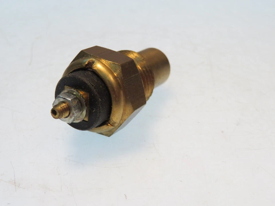 Coolant Temperature Switch Fits Renault R5 LeCar 1976 Beck Brand  201-1164 - Image 1 of 3