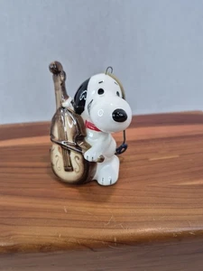 Vintage 1960s Ceramic Snoopy Playing Cello Ornament UFS United Feature Syndicate - Picture 1 of 7