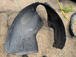 REVESTIMIENTO DE ARCO DE RUEDA DELANTERO IZQUIERDO ORIGINAL HYUNDAI IONIQ 5 2021-2024 86813-GI000 - Imagen 1 de 7