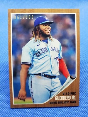 2022 Topps Transcendent VLADIMIR GUERRERO JR. 1962 card #/100 TORONTO BLUE JAYS - Image 1 of 3