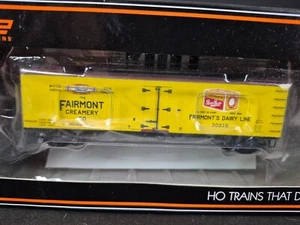 HO MTH 80-90027B FAIRMONT CREAMERY #30218 R40-2 REEFER CAR - Picture 1 of 4