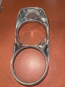 #a22 1965 1966 Pontiac Grand Prix Right Rh Headlight Bezel 543978 - Picture 1 of 7