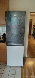 Kühlschrank und Kommode in einem. Marken Privileg, Zustand 90/100 - Bild 1 von 3