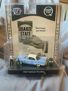 2024 M2 MACHINES 1957 DE SOTO FIREFLITE R04 24-16 DIORAMA CHASE A - Picture 1 of 9