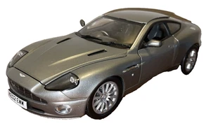 1:18 DIE CAST CAR~JAMES BOND 007 ANSTON MARTIN V12~BEANSTALK~DIE ANOTHER DAY~05 - Picture 1 of 16