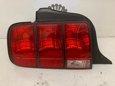 05-09 FORD MUSTANG LUZ TRASERA IZQUIERDA CONDUCTOR OEM 8R33-13B505-AB Foto 1 de 4