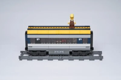 Lego City vagone ristorante ferroviario (treno passeggeri) 60197 / 60051 / 7938 / 60337 - Immagine 1 di 2
