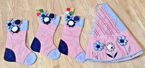 Falda de árbol de Navidad vintage y 3 medias a juego nueva con etiquetas Lord & Taylor - Imagen 1 de 10