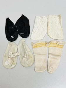 Vintage Antik Konvolut je 2 PAAR Puppenschuhe & Socken - Bild 1 von 6