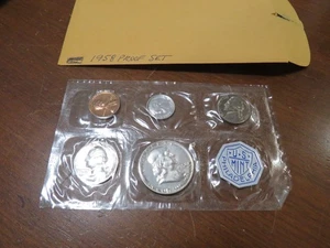 1958 U.S. Mint  Philadelphia Silver Proof Set - Picture 1 of 10