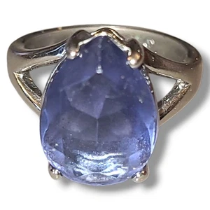 Anillo de cóctel lágrima azul relleno de oro blanco de 18k talla 7 - Imagen 1 de 5