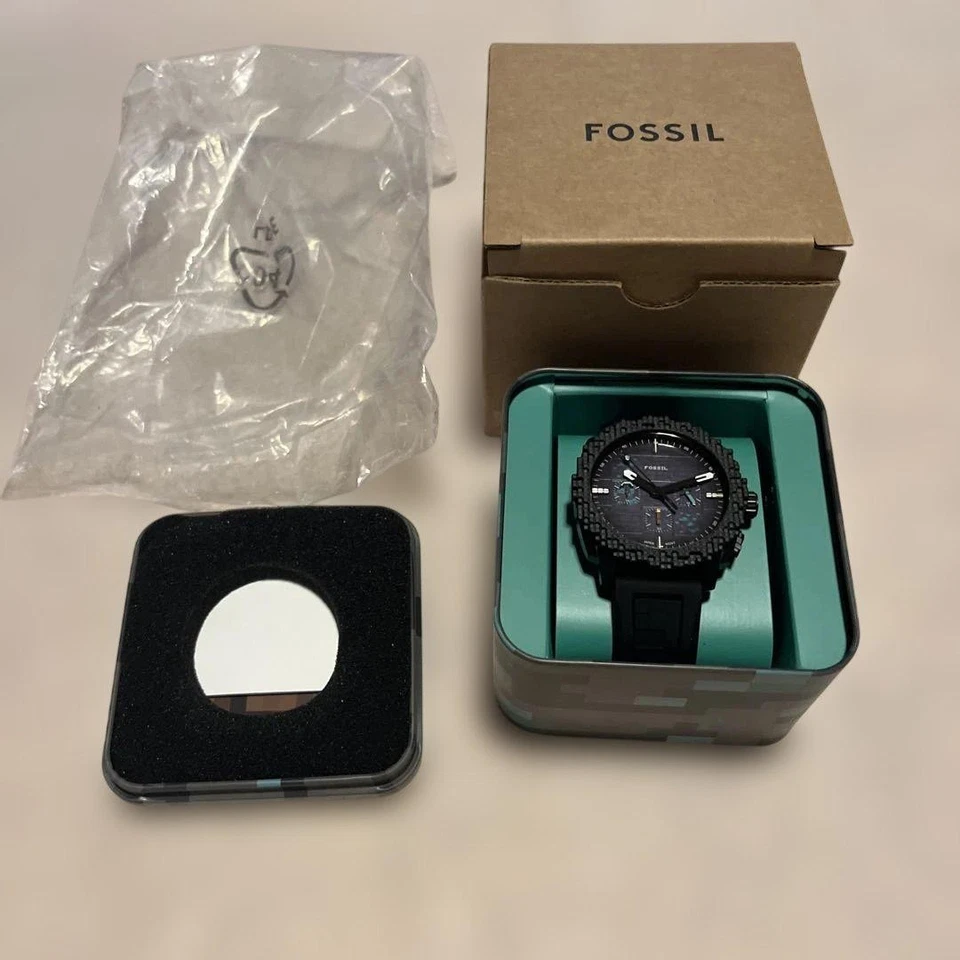 Minecraft x Fossil Limited-Edition Grass Block Chronograph Watch LE1206