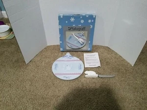 Pfaltzgraff Winter Frost Käsetablett & geformter Eisbärschneider 295-222-00 - Bild 1 von 8