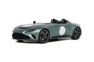 Modellauto GT Spirit ASTON MARTIN V12 SPEEDSTER GREEN GT906 1:18 Neu in der OVP - Picture 1 of 11