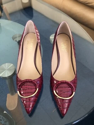 女式红色皮革 6 码楔形鞋 — 第 1/4 张图片