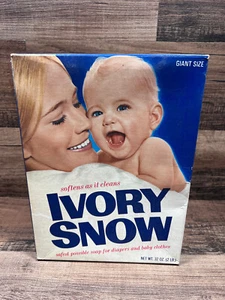Vintage Ivory Snow Detergent Box Giant Size with Marilyn Chambers - RARE SIZE #1 - Picture 1 of 9