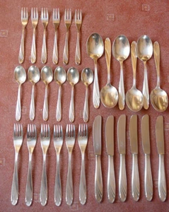 WMF Besteck - WIEN- 90er Silber - 6 Pers. - 30 Teile - Note 3+ - - Bild 1 von 2