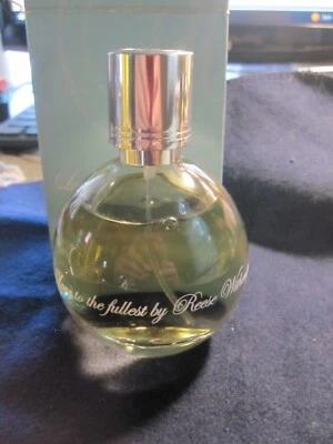 Avon Love to the Fullest Reese Witherspoon 1,7 fl oz spray Foto 1 de 4