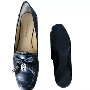 New Etienne Aigner Boat Shoes Women's Black Leather Slip On Low Top Flat Shoes - Picture 1 of 7