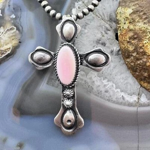 Richard Yazza Sterling Silver Oval Pink Conch Decorated Unisex Cross Pendant - Picture 1 of 10