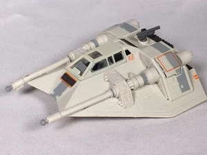 Rogue Two (Wedge) Hoth Snowspeeder Star Wars Micro Machines Action Fleet 1995 - Picture 1 of 12