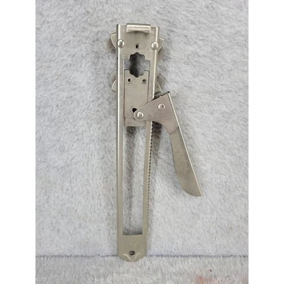 Herramienta abridor de tarros ajustable de acero inoxidable manual tapa de lata pinza dispositivo de cocina Foto 1 de 4