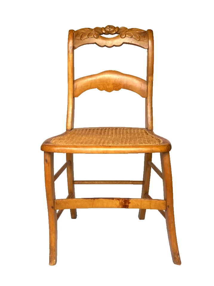 Antigua silla de asiento de caña de madera de nogal tallada de colección - ¡Bonita!! Foto 1 de 3