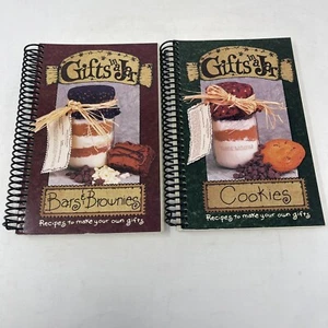 Gifts in a Jar Recipe Books Lot of 2 Cookies Bars Brownies Spiral Bound - Imagen 1 de 6