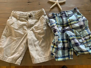 2 Boys Shorts. Both Have Elastic Size Inside. Size 4 EUC Carters - Picture 1 of 10