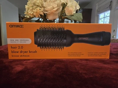 Amika: Cepillo secador de pelo 2.0 herramienta 2 en 1, cepillo redondo/secador combinado, nuevo en caja Foto 1 de 4
