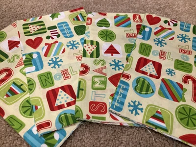 Lot of 4 Fat Quarters Merry Christmas Noel Peace Trees Hearts Gifts Quilt Craft - Image 1 of 3