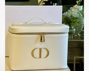Dior Beauty Kosmetikkoffer weiß/creme Treuegeschenk ~ nur Schminkkoffer & Geschenkbox - Bild 1 von 8
