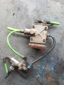 BENDIX AIR BRAKE VALVE T-294826-A + WABCO SOLENOID VALVE 4721708670 - Picture 1 of 7