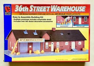 Life Like HO Scale  36th Street Warehouse Kit 1344