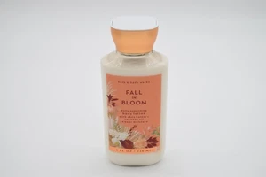 NEU Bath & Body Works Fall in Bloom 8 Oz. Bodylotion Shea- & Kokosöl - Bild 1 von 9