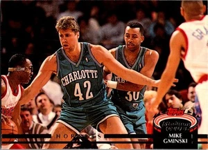 1992-93 Stadium Club #175 Mike Gminski - Picture 1 of 2