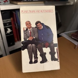 Planes Trains and Automobiles VHS 1987 Steve Martin John Candy - Picture 1 of 7
