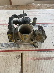 90-94 Mazda Protege throttle body Sohc Standard Shift - Picture 1 of 7