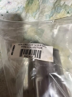 FMF Racing 842302 Honda CRF250R’ 14-15 S/S Mid Pipe/Collector - Image 1 of 3