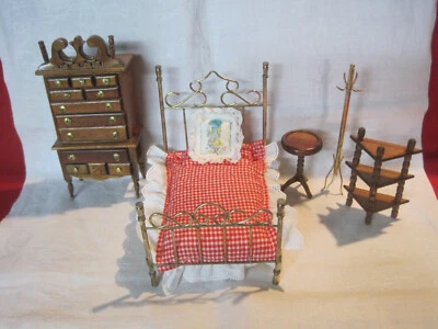 Juego de dormitorio cama latón vestido casa de muñecas miniatura vintage, 1:12 Foto 1 de 4