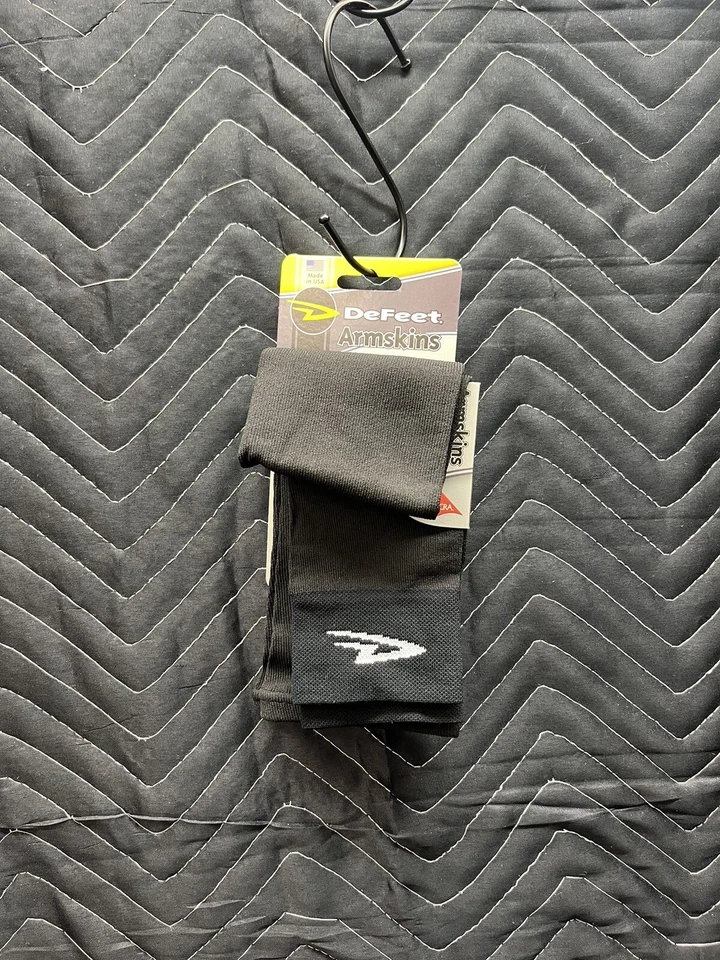 DeFeet Armskins SL - Negro - Grande / X-Grande Foto 1 de 3