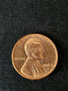 1963 D U.S.A Lincoln Penny Errors On Top Rim "L" In Liberty On Edge rare 1 cent - Picture 1 of 3