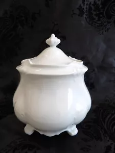 Vintage Victorian Footed Creamy White BISCUIT JAR~JAPAN - Picture 1 of 6