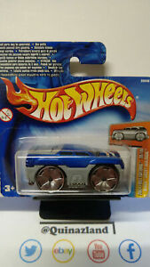 Hot Wheels First Editions Blings Chevy Avalanche 2004-026 (CP02)