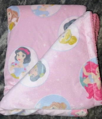 Disney Bebé Princesa Pnk Vellón 30 X 40 Jazmín Ariel Cenicienta Campana Blancanieves Foto 1 de 4