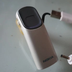 Nokia Kit oreillette Bluetooth BH-216 Bluetooth vintage + chargeur - Zdjęcie 1 z 4